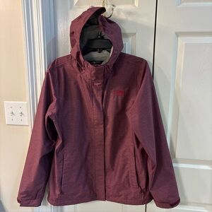 The North Face Women's Hooded Rain Jacket in Deep Plum SZ L